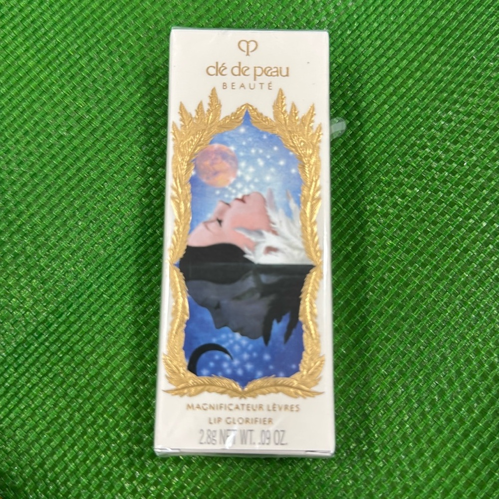 Cle de Peau Brand New lip glorifier 513 break of dawn- limited edition